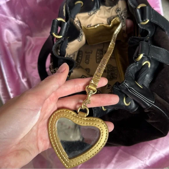 VINTAGE Juicy Couture Daydreamer Black Velour Tote Bag - Picture 12 of 16